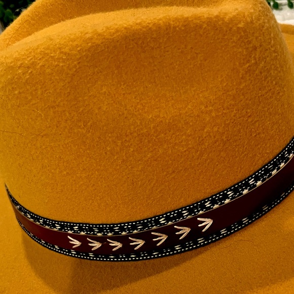 Mustard Color Fedora - Picture 4 of 7